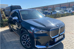 32 - 2024 BMW iX IX1
