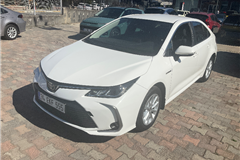 17 - 2021 Toyota Corolla 1.8 Hybrid Dream 