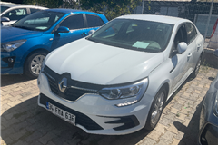 8 - 2022 Renault Megane 1.3 TCe Joy 