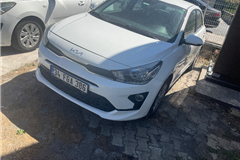 12 - 2022 Kia Rio 1.4