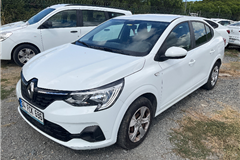 131 - 2022 Renault Taliant 1.0 T Joy X-TRONİC