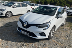 133 - 2022 Renault Clio 1.0 TCe Joy 