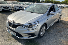29 - 2021 Renault Megane 1.3 TCe Joy 