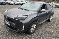4 - 2023 Toyota Yaris Cross 1.5 Hybrid 