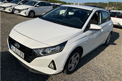 40 - 2023 Hyundai i20 1.4 MPI Jump 