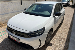 156 - 2025 Opel Corsa 1.2 Edition 