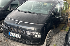 5 - 2023 Hyundai STARIA