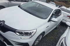72 - 2022 Renault Megane 1.3 TCe Joy 