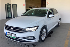 65 - 2022 Volkswagen Passat 1.5 TSI Business 