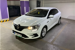 53 - 2021 Renault Megane 1.3 TCe Joy 