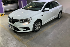55 - 2022 Renault Megane 1.3 TCe Joy 