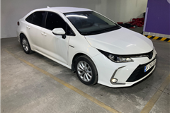 64 - 2021 Toyota Corolla 1.8 Hybrid Dream 
