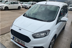 10 - 2023 Ford Tourneo Courier 1.5 TDCi Delux 