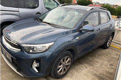 28 - 2022 Kia Stonic 1.4 MPI Cool 