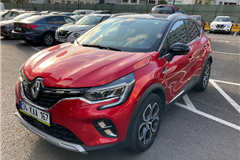 27 - 2023 Renault Captur 1.3 TCe Icon 