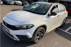 34 - 2024 Fiat Egea Cross 1.6 Multijet Street 