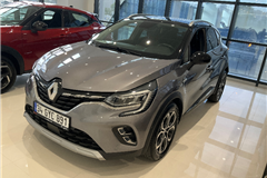 68 - 2023 Renault Captur 1.3 TCe Icon 