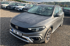 66 - 2023 Fiat Egea Cross 1.4 Fire Urban 