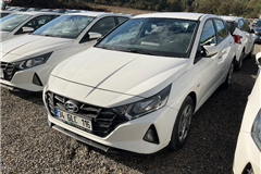 38 - 2023 Hyundai i20 1.4 MPI Jump 