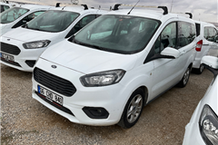 10 - 2020 Ford Tourneo Courier 1.5 TDCi Delux 