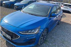 27 - 2023 Ford Focus 1.0 ECOBOOST TITANIUM