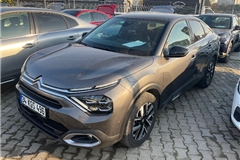 60 - 2024 Citroen C4 X 1.2 PURETECH SHINE 