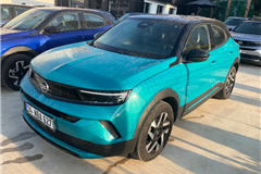 28 - 2025 Opel Mokka 1.2 EDITION