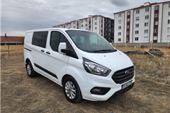 59 - 2021 Ford Transit Custom 320 S Deluxe 5+1