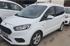 28 - 2023 Ford Tourneo Courier 1.5 TDCi Delux 