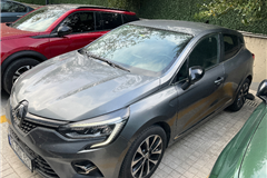 13 - 2023 Renault Clio 1.0 TCe Icon 