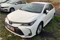 121 - 2024 Toyota Corolla 1.8 Hybrid Dream 