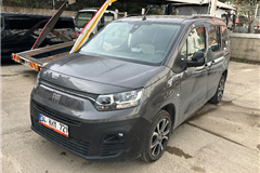 16 - 2024 Fiat Doblo Combi 1.5 Bluehdi Premio PLUS