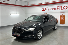 3 - 2023 Skoda Superb 1.5 TSI Prestige 