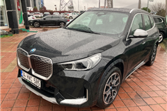 13 - 2023 BMW IX1 eDrive 20 X LINE S 