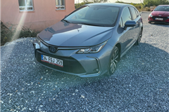 2 - 2022 Toyota Corolla 1.8 Hybrid Flame X-Pack 