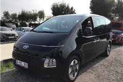 13 - 2024 Hyundai STARİA