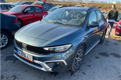 141 - 2024 Fiat Egea Cross 1.6 Multijet Urban 