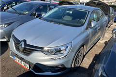 3 - 2023 Renault Megane 1.3 TCe Touch 