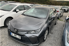3 - 2023 Toyota Corolla 1.5 VİSİON 