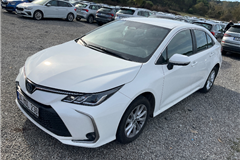 61 - 2024 Toyota Corolla 1.8 Hybrid Dream 