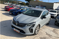 86 - 2024 Renault Clio 1.0 TCe EVOLUTION  