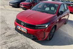 43 - 2025 Opel Corsa 1.2 Edition 