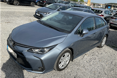 60 - 2023 Toyota Corolla 1.5 VİSİON 