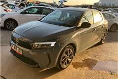 121 - 2025 Opel Corsa 1.2 Edition 