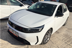 11 - 2025 Opel Corsa 1.2 Edition 