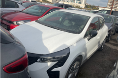 11 - 2023 Renault Clio 1.0 TCe EVOLUTION  