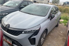 9 - 2023 Renault Clio 1.0 TCe EVOLUTION  