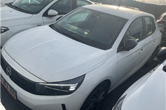 24 - 2025 Opel Corsa 1.2 Edition 