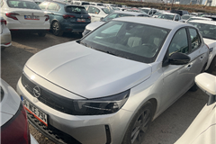21 - 2025 Opel Corsa 1.2 Edition 
