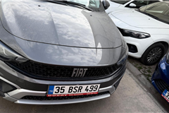 81 - 2023 Fiat Egea Cross 1.4 Fire Urban 
